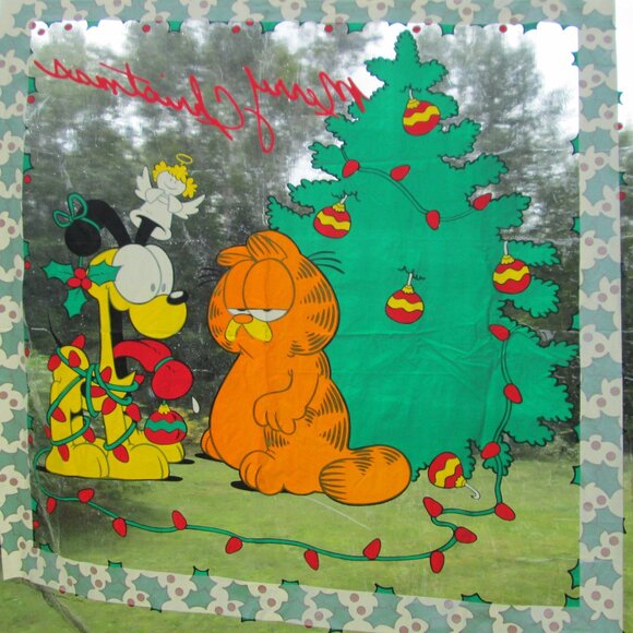 Rare Garfield Christmas Vinyl Shower Curtain - Picture 5 of 5